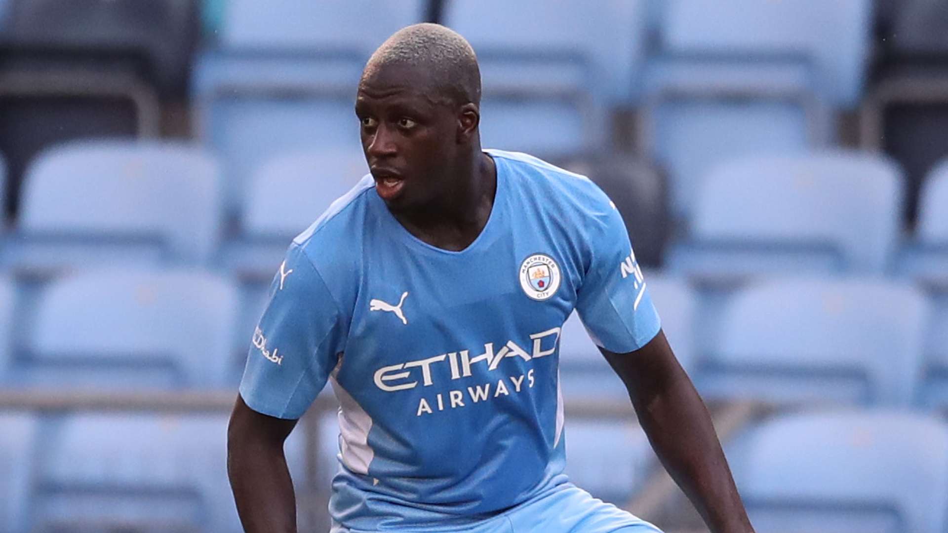 他一向以激 他一向以激